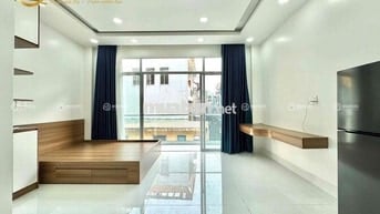 CHDV full nội thất ban công, cửa sổ cực thoáng ngay Etown Tân Bình
