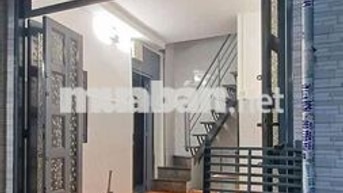 Cho thuê nhà nguyên căn gần cầu Nguyễn Văn Cừ  Quận 8