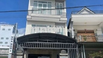 Sang nhượng nhà nghỉ MT Nguyễn Trãi, Vạn Ninh, chỉ 7,7 tỷ/170m2,SHR
