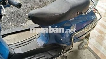 Piaggio Vespa Xanh Xăng