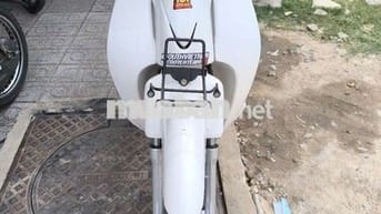 Daelim Cub 50cc Trắng Xăng