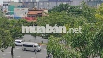 cho thuê nhà nguyên căn hẻm 598 Điện Biên Phủ, P.22, Bình Thạnh