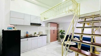 Cho Thuê Phòng Gác Cao Full Nội Thất Có Thang Máy Gần Đại Học Văn Hiến