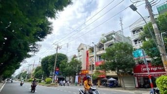 Bán nhà mặt khu BÀU CÁT, DT: 5X23m, 3 tấm, giá 18.6 tỷ