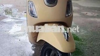 Piaggio Vespa Vàng kem Xe tay ga