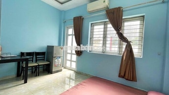 PHÒNG BAN CÔNG THOÁNG TRỐNG SẴN NGAY NGUYỄN HỮU CẢNH  - SAIGON PEARL-