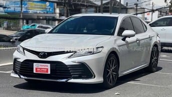 Camry 2.0Q 2021 Odo 30.000 km xe đẹp chính hãng