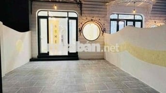 NHÀ KHU DÂN CƯ LONG PHƯỚC LỘ NHỰA VI VU CÓ NỘI THẤT 3pn