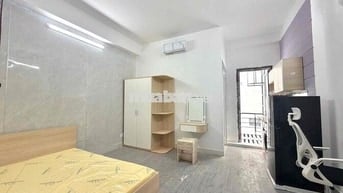 CHO THUÊ PHÒNG STUDIO BAN CÔNG FULL NỘI THẤT GẦN AEON TÂN PHÚ