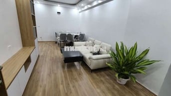 chính chủ cần bán căn cc sài đồng 3n 2vs full nội thất