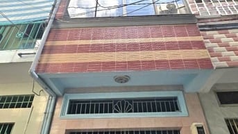 Bán nhà hẻm xe hơi Lạc Long Quân Quận 11, 3x6m, trệt, 3 lầu đúc, 3PN