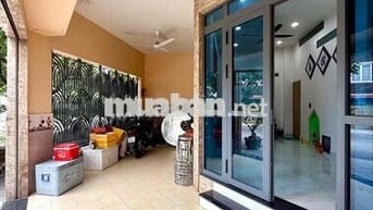 Đào Sư Tích.NB- NHÀ MTKD 8x14M, 4T 5PN 8WC FULL NỘI THẤT GỖ