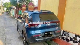 Kia Sonet Premium Xanh