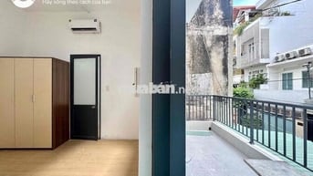 CĂN HỘ 2PN BAN CÔNG SIÊU RỘNG 90M2 FULL NỘI THẤT NGAY LÊ VĂN SỸ - Q3