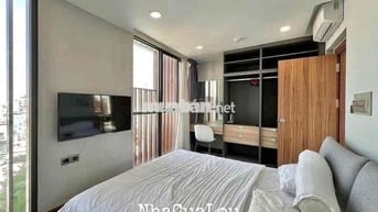 Căn hộ 1 phòng ngủ full nội thất ban công đường Phạm Ngũ Lão quận 1