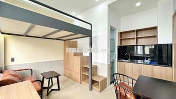 Duplex Bancol , Cửa Sổ Đồng Giá Gần CV Làng Hoa