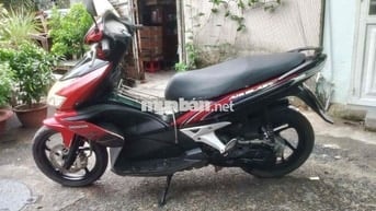 Honda Air Blade Đỏ đen tiết kiệm xăng