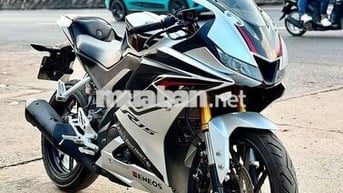 Yamaha R15V3 2023 Bạc