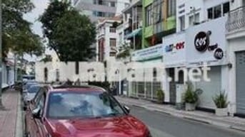 Peugeot 5008 2022 7 chỗ Xăng 6870 km