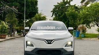 VF6S 24 - FREE SẠC KGH - MÀU TRẮNG SIÊU HOT