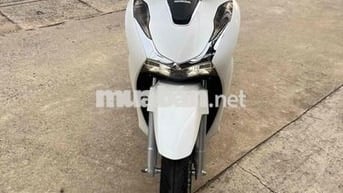Honda SH 125 2024 Trắng 9.000km bán trả góp