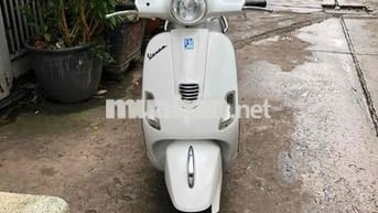 Vespa LX 125 3V 2013 Trắng. siu chất lượng êm du