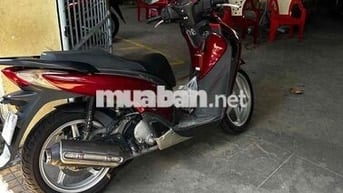 Honda SH Ý Nhập khẩu màu Đỏ