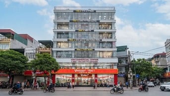 Cho thuê mặt bằng tầng 1, mặt tiền 10m, rộng 240m2 quận Cầu Giấy