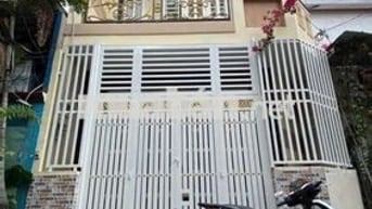 Cho thuê nhà 3 lầu.hưng lộ 2 bình trị đông 2.bình tân
