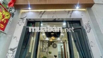 NHỈNH 4 TỶ - CÔNG VIÊN LÀNG HOA - 3PN - 3 TẦNG - P9, GV, HCM