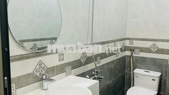 Cho thuê Phòng Đẹp Mới đường Nguyễn thái sơn, P An Nhơn