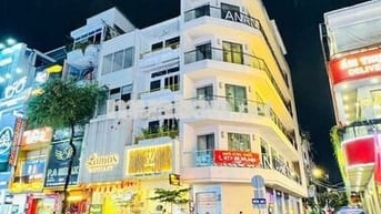 Cho thuê Góc 2 MT sát siêu thị Vạn Hạnh MaiL, 5x20m, 6 tầng ,Thang máy