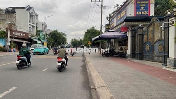 Cho thuê MB Kinh doanh 7.5  x 29m, Giá 20tr/ tháng