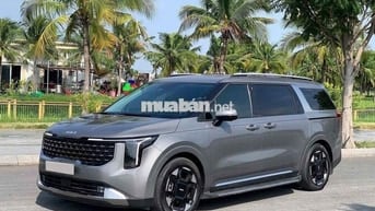 KIA Carnival 2025 2.2D Signature Xám 24.000 km