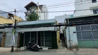 Giảm 5 tỷ bán gấp nhà cấp 4 mặt tiền Thảo Điền chỉ 215tr/m2.