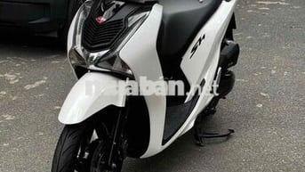 Honda SH 125i ABS 2019 Trắng đen