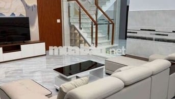 BÁN NHÀ HÓC MÔN - 2 TẦNG ĐẸP LUNG LINH - Ô TÔ ĐẬU CỬA - DT KHỦNG 