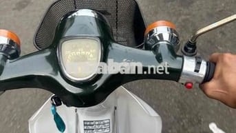 Honda Super Cub 81/50cc Xanh rêu