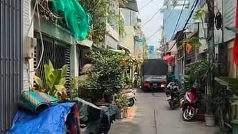 Nhà hẻm Thoại Ngọc Hầu, 3 tầng