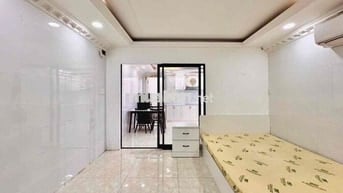 Cho thuê 1PN, 1 Phòng khách. Có máy giặt riêng gần Đầm Sen, Âu Cơ
