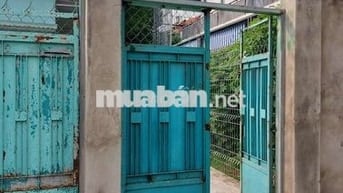 cho thuê phòng dt 25m2, mặt tiền đường 10m, gần chợ Hóc Môn