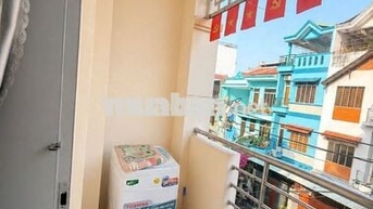 Căn Hộ 1 Phòng ngủ ban công tách bếp ngay Sân Bay Ga T1 full nội thất