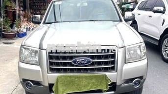 Ford Everest 2008 7 chỗ Bạc