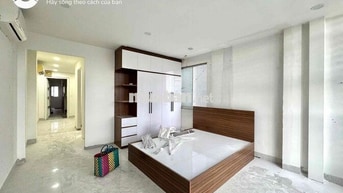 CĂN HỘ 2 PHÒNG NGỦ CỰC ĐẸP MỚI 100% FULL NỘI THẤT NGAY LÝ CHIÊU HOÀNG