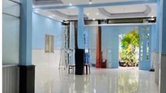 Cho thuê hẻm xe tải Hoà Bình 7x15 - trống 12tr