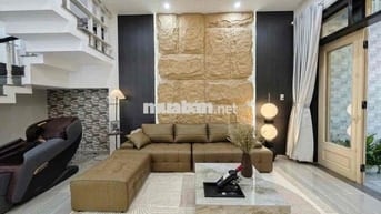 046 CHO THUÊ NHÀ 2 TẦNG 4PN RỘNG RÃI 130M²
