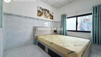 🔥NHÀ NGUYÊN CĂN- 2PN 1 PHÒNG KHÁCH- CÓ NỘI THẤT- TRUNG TÂM Q1