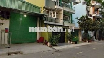 Cần Cho thuê nhà PTTN  khu 38ha  công viên.DT 4,5 x20 .1 trệt 3Lầu 4PN