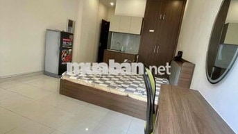 Studio ban công full nội thất, nhà vệ sinh siêu to gần ngã 4 Bảy Hiền