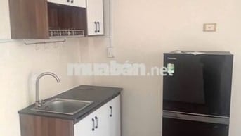 Tìm bạn nữ ở ghép, tầng 2, WC riêng có ban công